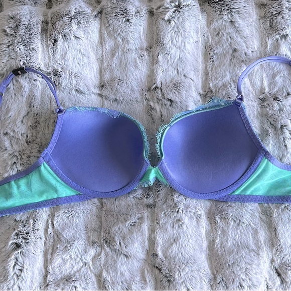 NWT NEW Victoria’s Secret Very Sexy Push Up Bra 34B AND Matching Panty! - Picture 3 of 6